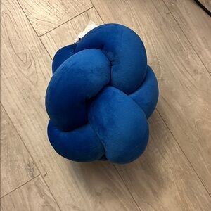 NEW Room Essentials Blue Shaped Knot Pillow